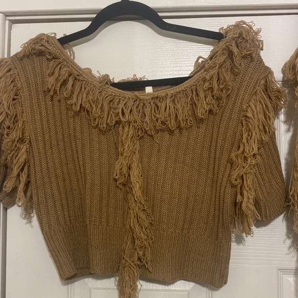 2 piece set - Picture 3 of 3